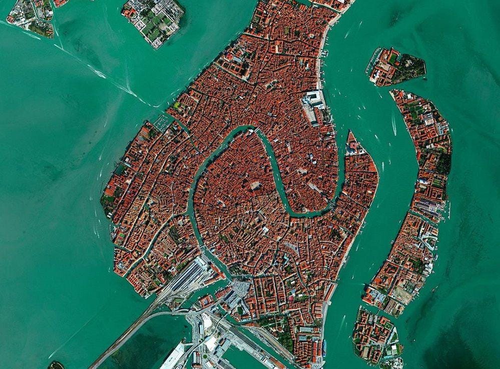 Instagram.com/dailyoverview