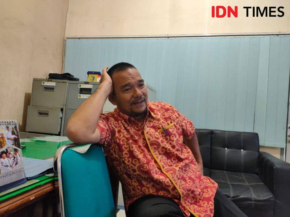Penggiat sepak bola Sumatera Utara A'zam Nasution (IDN Times/Doni Hermawan)