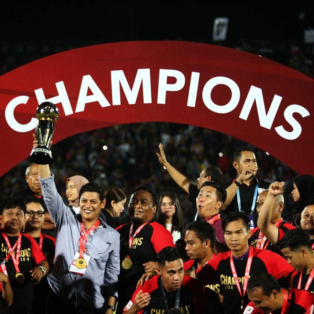 Persik Kediri saat menjuarai Liga 2. Instagram.com/persikfcofficial