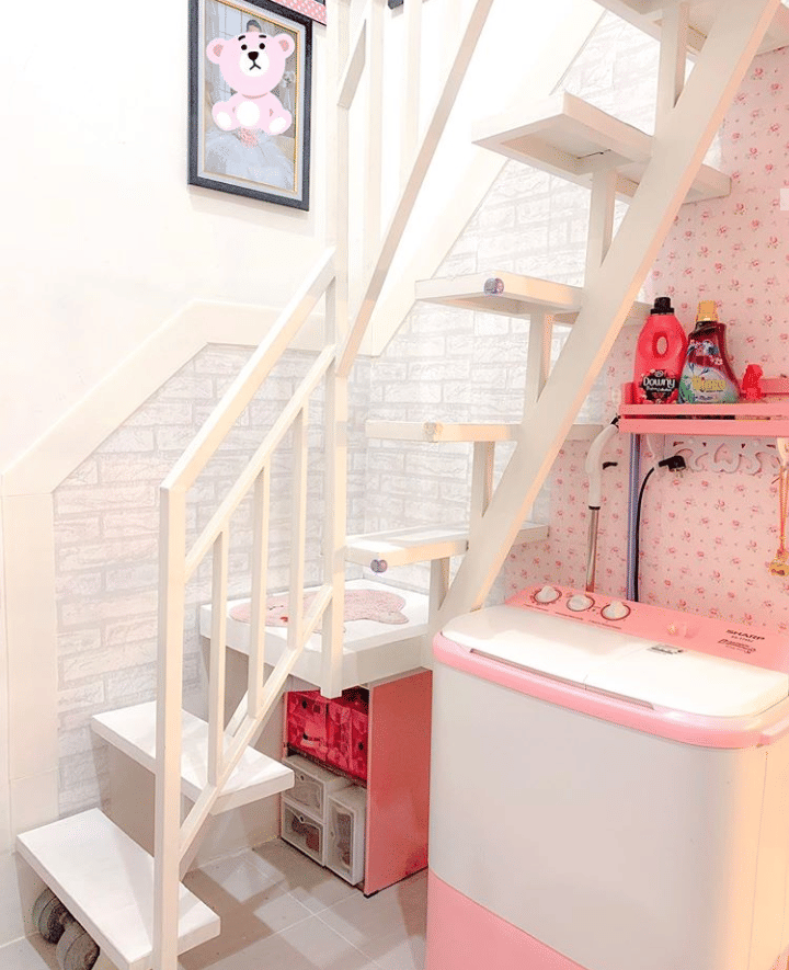 instagram.com/erghena_mustika