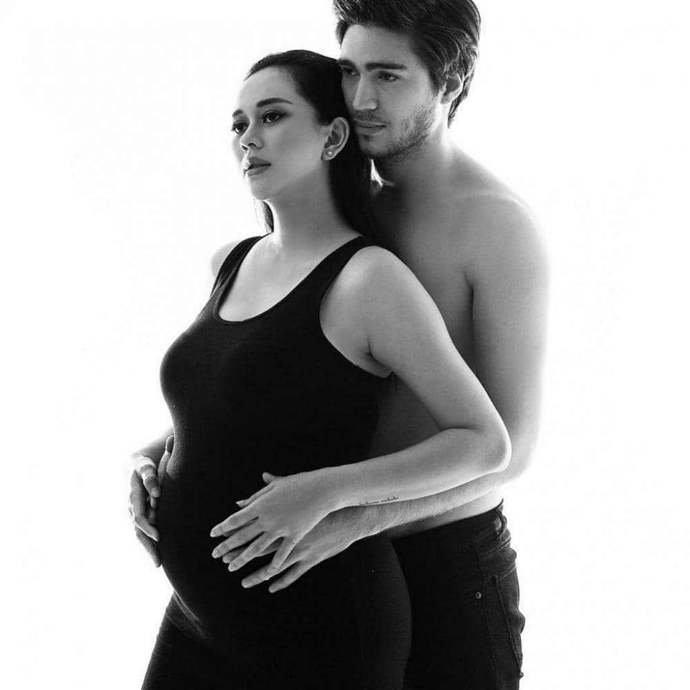 instagram.com/aurakasih