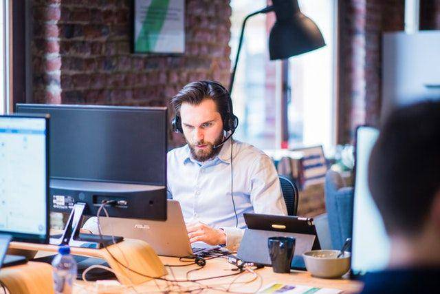 Pexels/Proxyclick Visitor Management