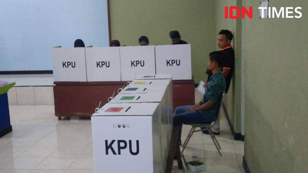 Ilustrasi pemungutan suara (IDN Times/Aji)