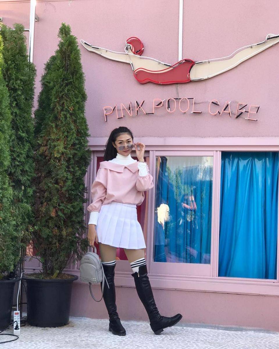 instagram.com/theresawienathan