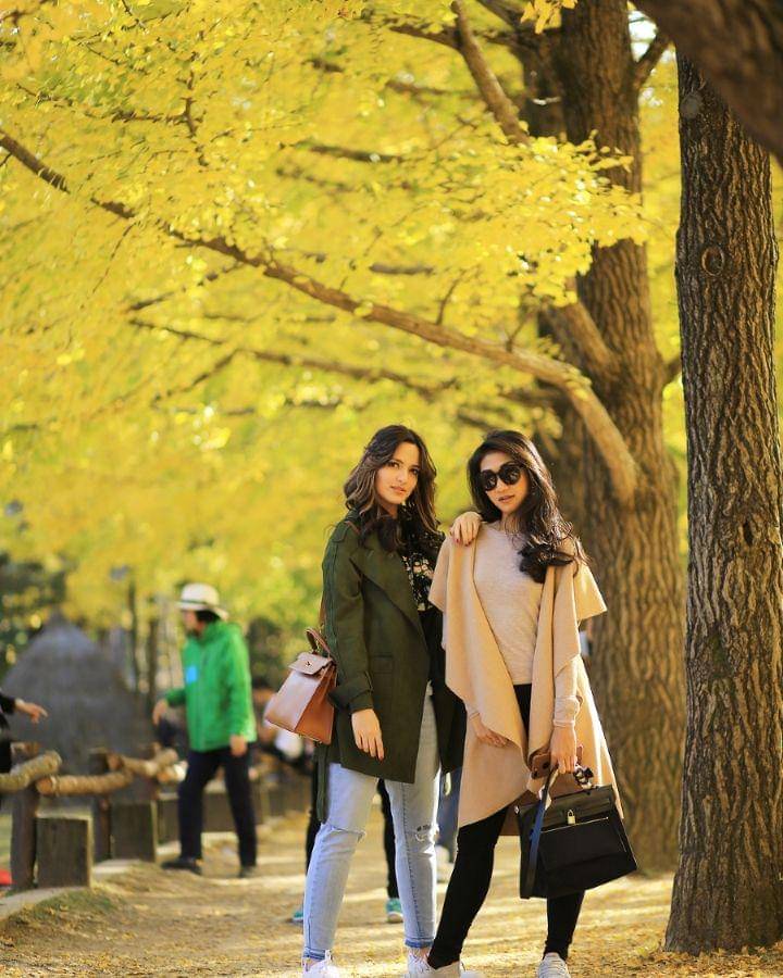 instagram.com/theresawienathan