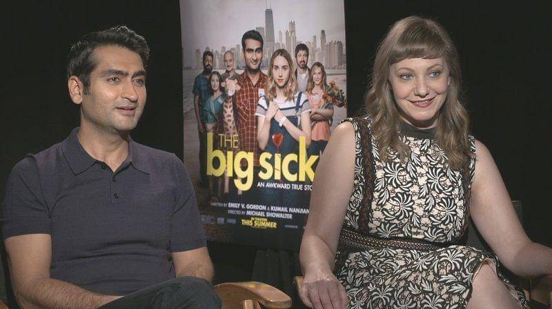 Kumail Nanjiani (kiri) dan Emily V. Gordon. collider.com