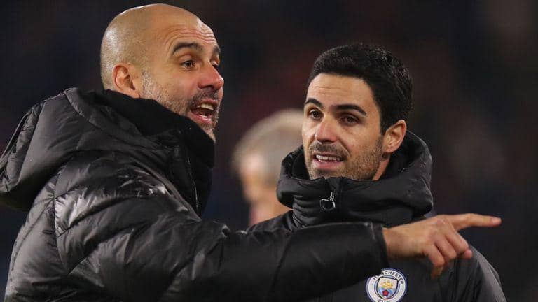 Pep Guardiola dan Mikel Arteta ketika masih bekerja sama bareng di Manchester City. skysports.com