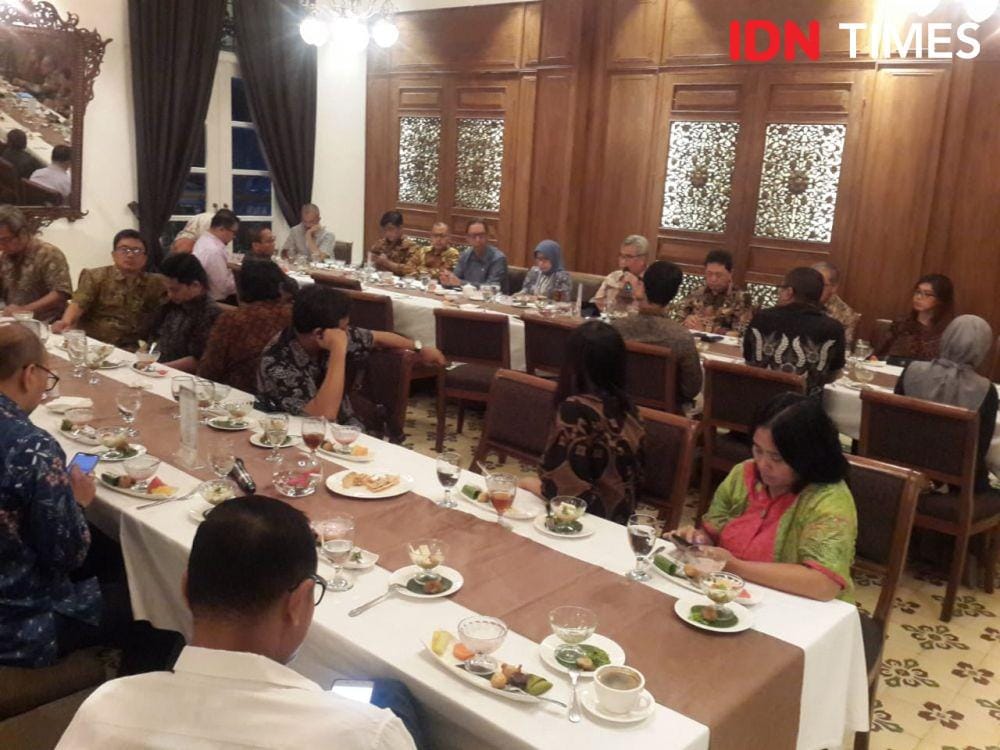 Pertemuan Pimpinan OJK dengan media massa, 18 Desember 2019 (IDN Times/Uni Lubis)