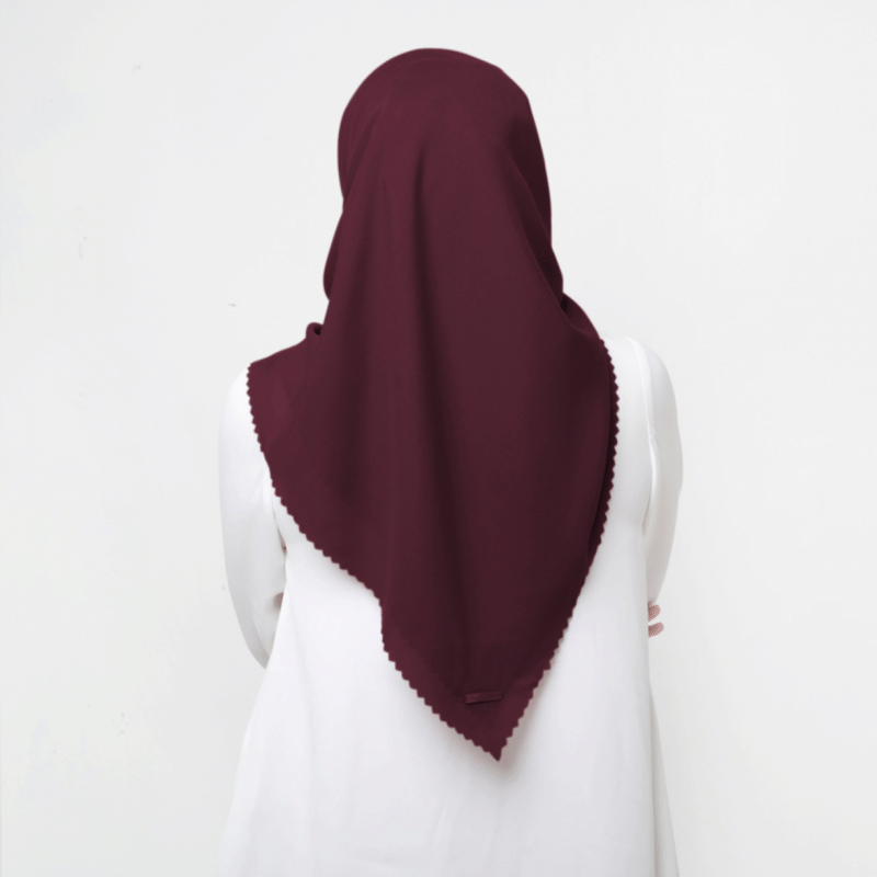 shop.femmeoutfit.com