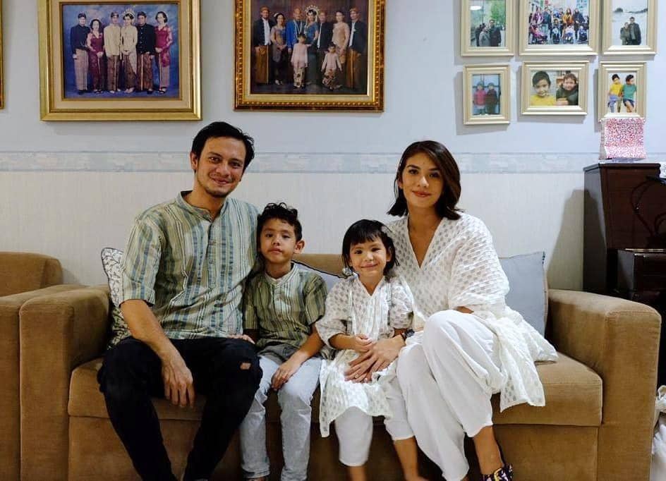 Instagram.com/nadila_ernesta