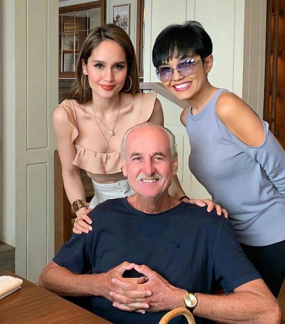 instagram.com/herdianak