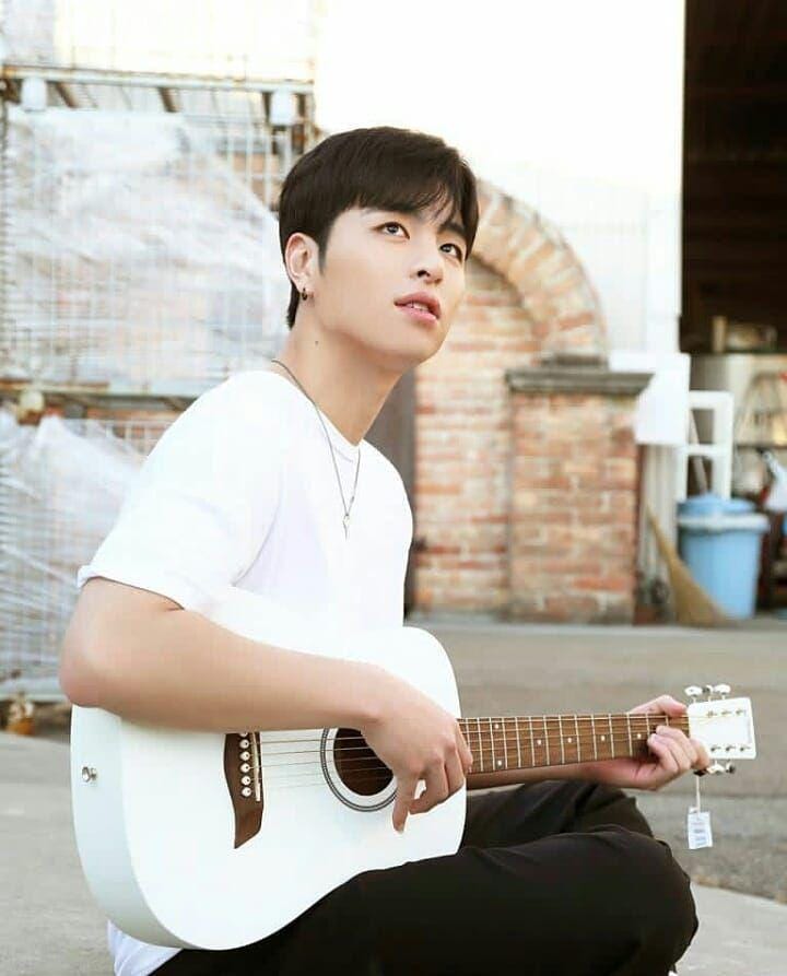 Instagram.com/dyayutamoorea