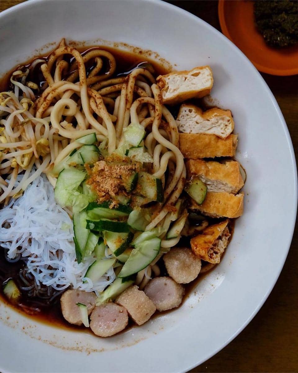 instagram.com/makanlemakplg