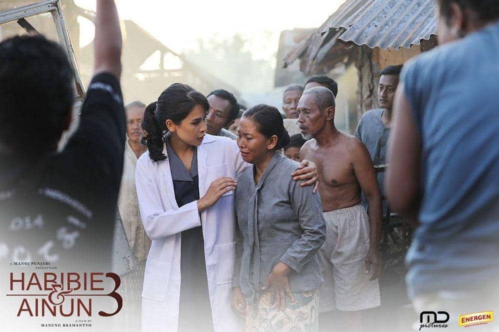 instagram.com/habibieainunmovie