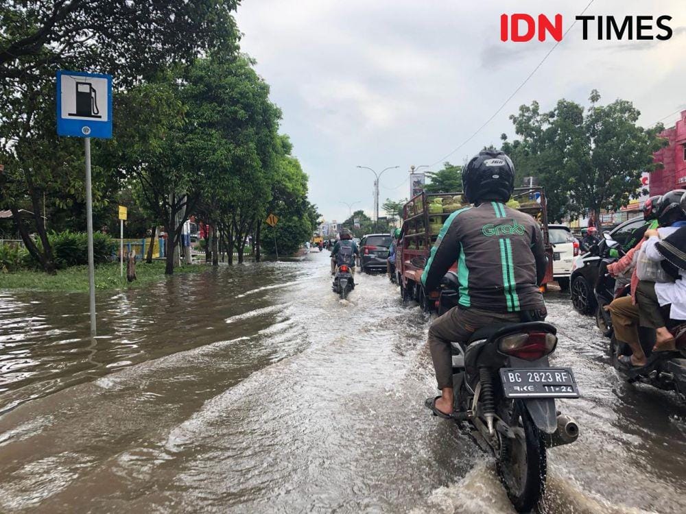 Kurangnya RTH sebabkan Palembang selalu dikepung banjir di musim hujan (IDN Times/Rangga Erfizal)