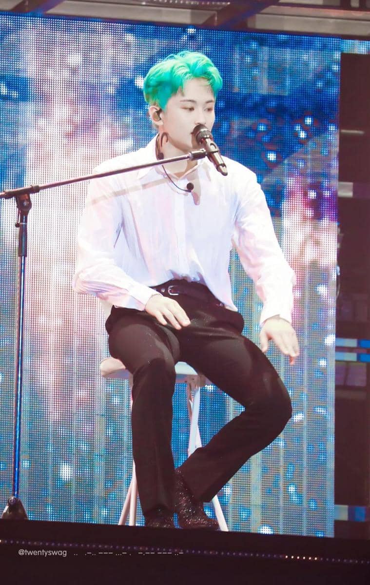 twitter.com/twentyswag