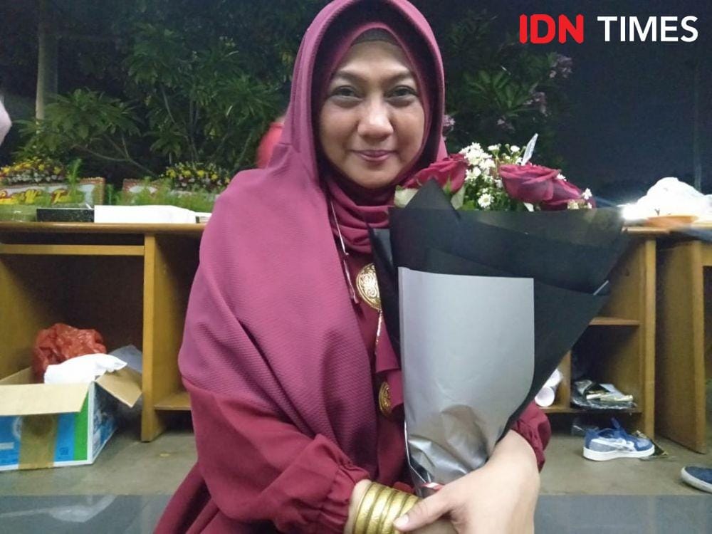 dr. Aisyah Dahlan CHt (IDN Times/Dini Suciatiningrum)