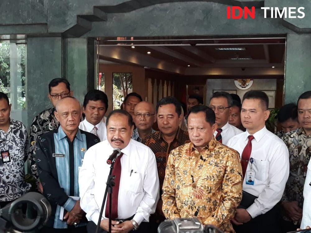Pertemuan Kepala PPATK Kiagus Ahmad Badaruddin dengan Mendagri Tito Karnavian (IDN Times/Fitang Budhi Adhitia)