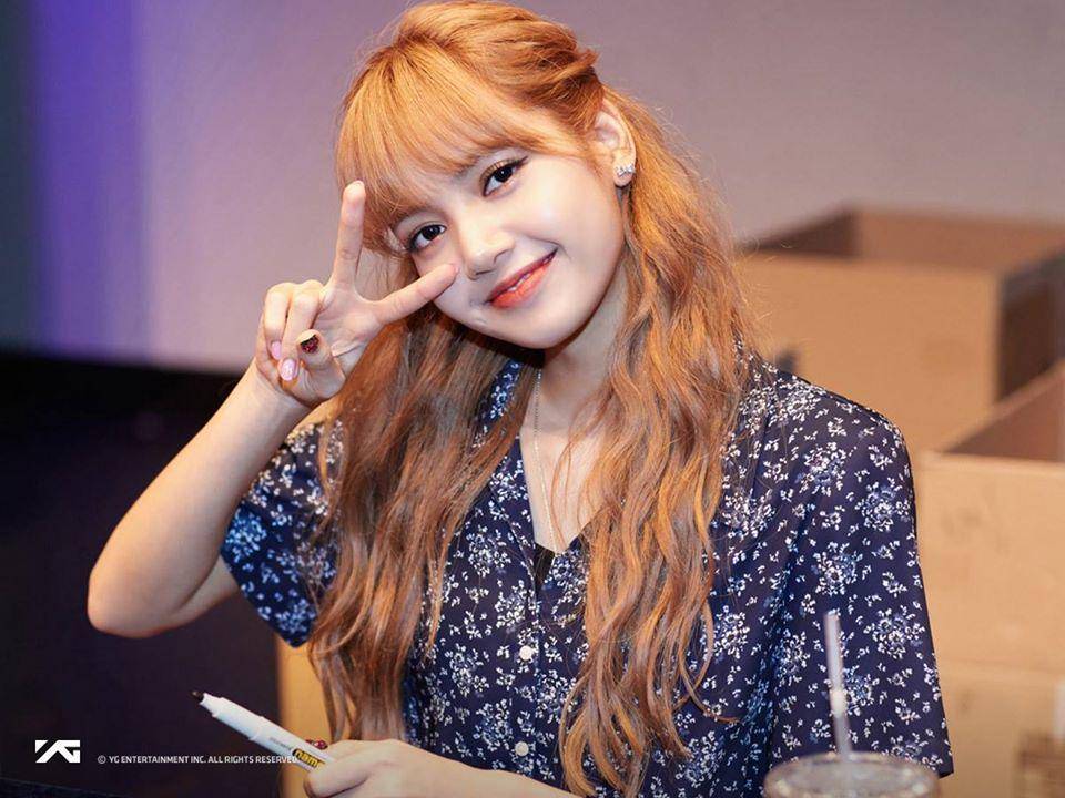 facebook.com/BLACKPINKOFFICIAL
