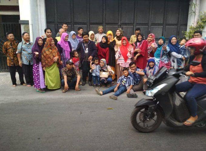 twitter.com/fariikaaa