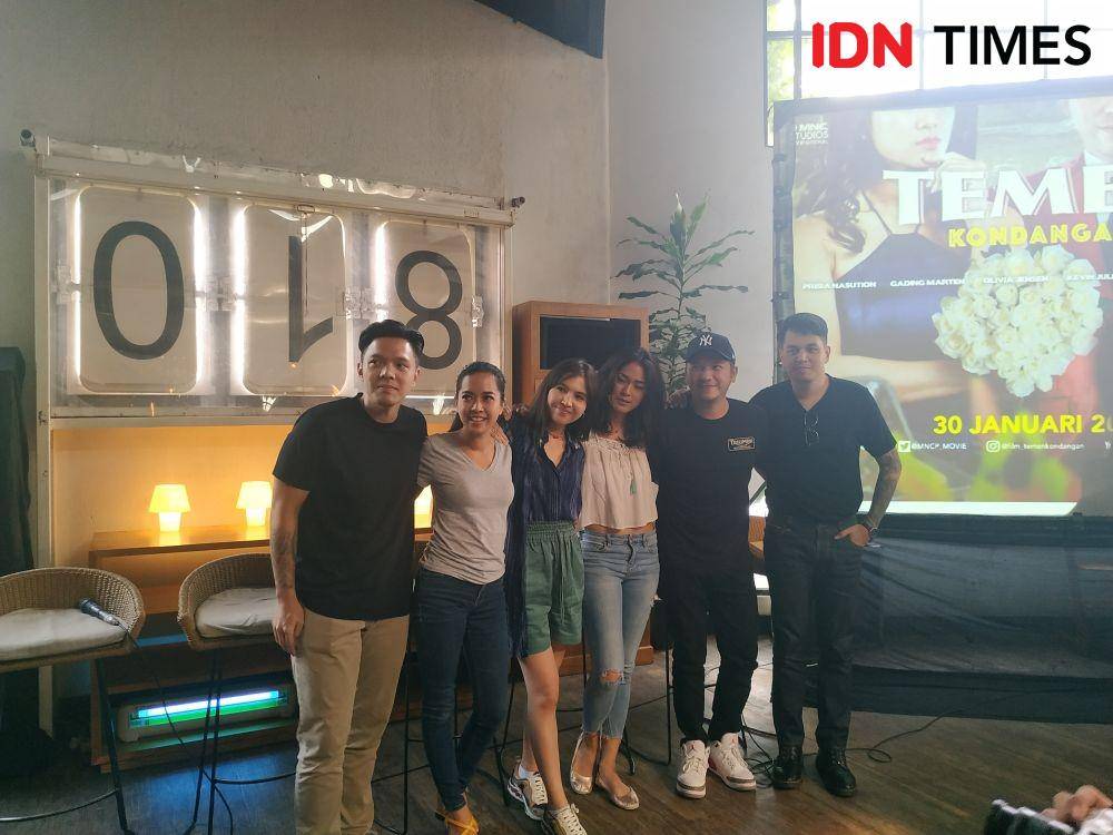 Para cast film Teman Kondangan di preskon film Teman Kondangan di Kemang, Jakarta, (20/12). IDN Times/Erfah Nanda