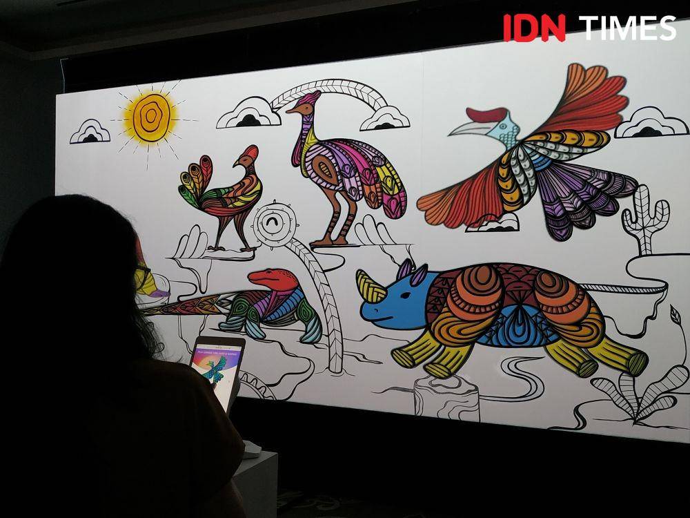 colo(ur) by notanlab dalam Wave of Tomorrow di Jakarta. 20 Desember 2019. IDN Times/Nadia Umara