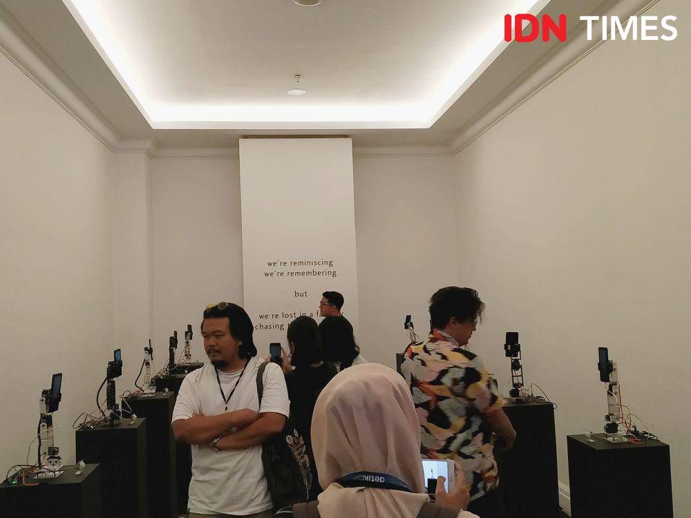 capt(ur)e by notanlab dalam Wave of Tomorrow di Jakarta. 20 Desember 2019. IDN Times/Nadia Umara