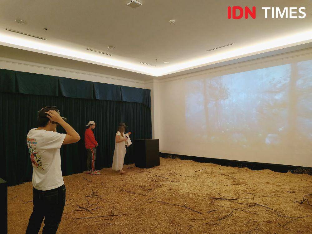 RE-ANIMATED by Jakob Kudsk Steensen dalam Wave of Tomorrow di Jakarta. 20 Desember 2019. IDN Times/Nadia Umara
