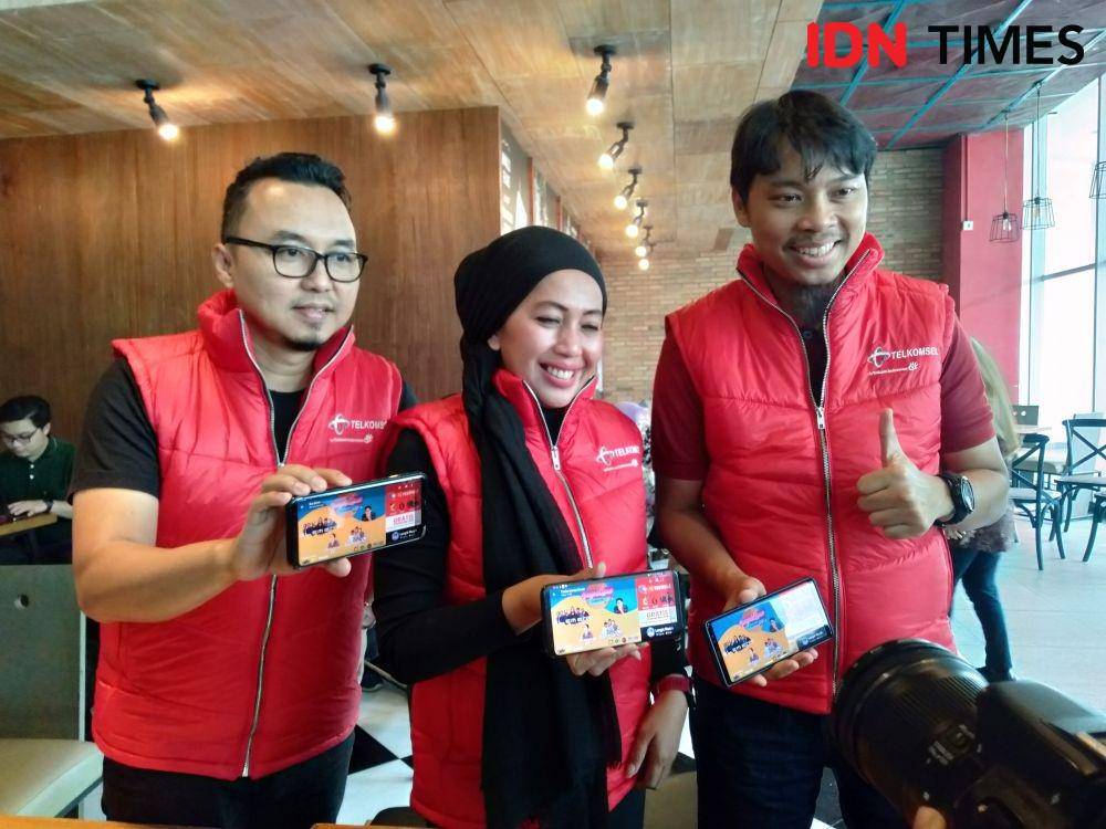 Situasi konferensi pers Telkomsel menggelar Festival Poin di OPI Mall Palembang (IDN Times/Feny Maulia Agustin)