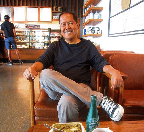 instagram.com/komikerospc