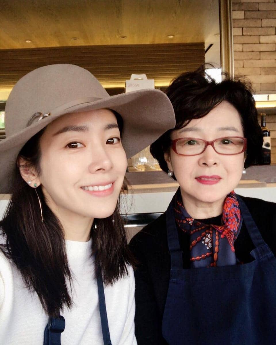 instagram.com/roma.emo