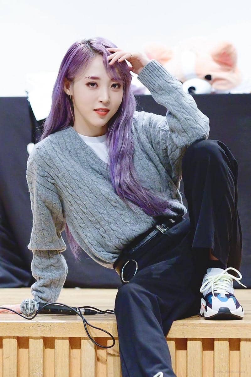 twitter.com/Somaybewestan