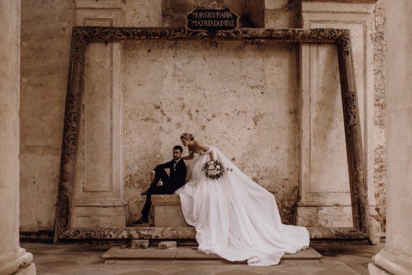 Junebugweddings.com/BarbaraDuchalska