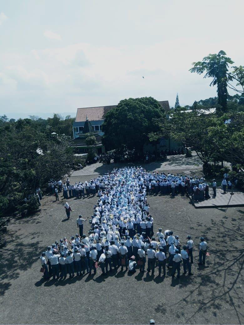 Siswa SMAN 1 Genteng Banyuwangi. (IDN Times/Dok. Istimewa)