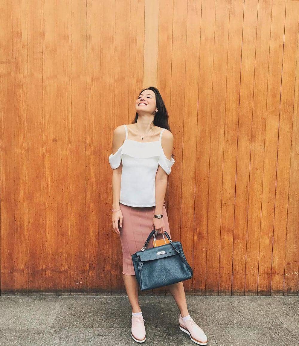 instagram.com/pevpearce