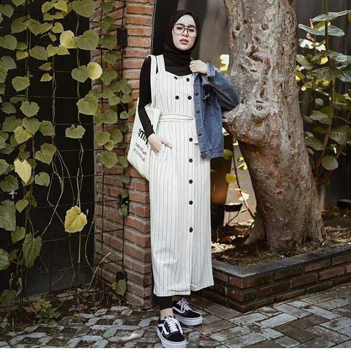 Instagram/tinaboutiquebymeg