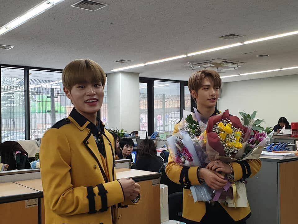 facebook.com/WannaOneIndonesiaOfficial