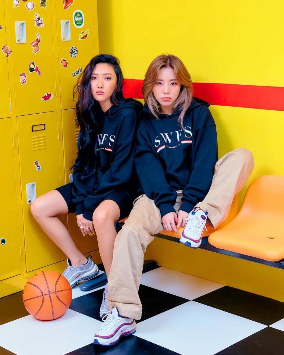 instagram.com/mamamoo_official