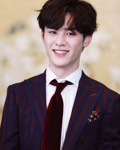 instagram.com/wayv.kunnie