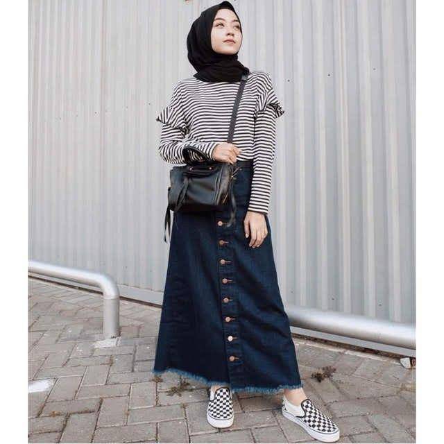 Instagram/kandycloth