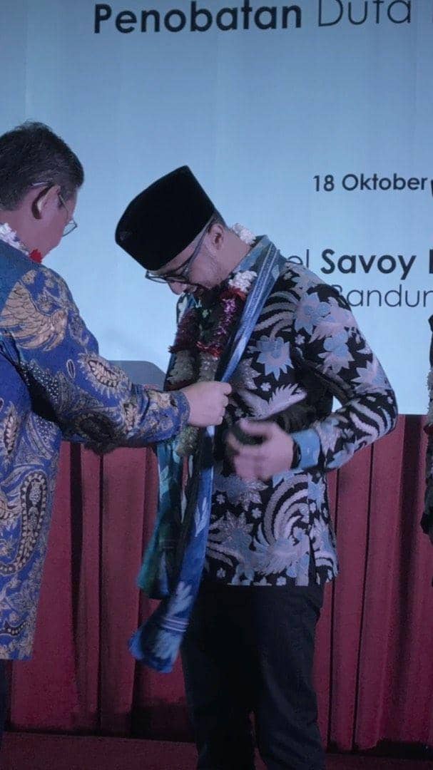 instagram.com/hengkykurniawan