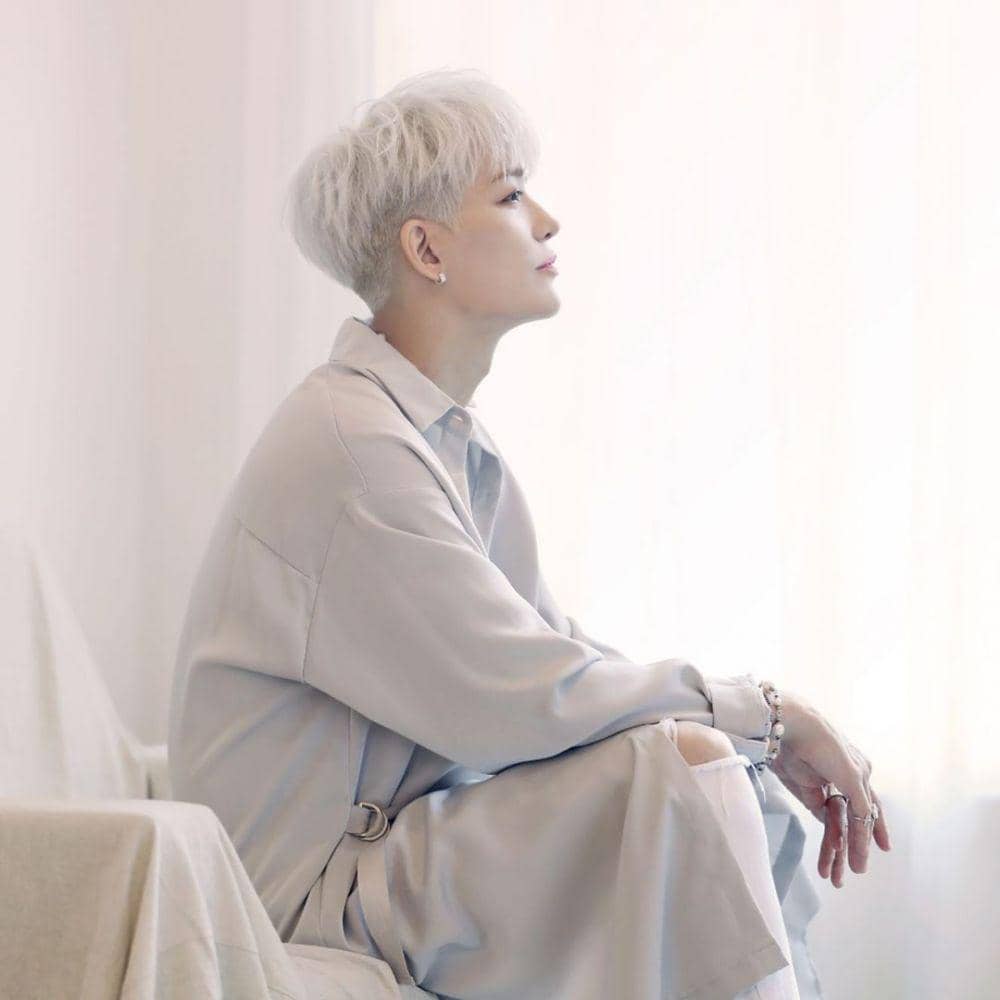 Instagram.com/kang.s.h.0222