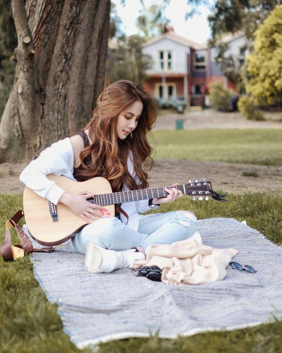 Instagram/agatha_chelsea