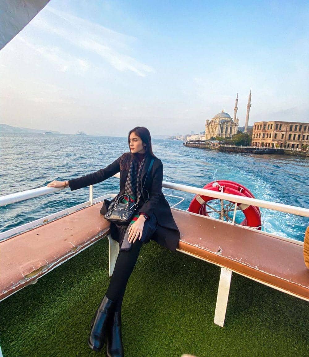 Instagram.com/denirawiraguna