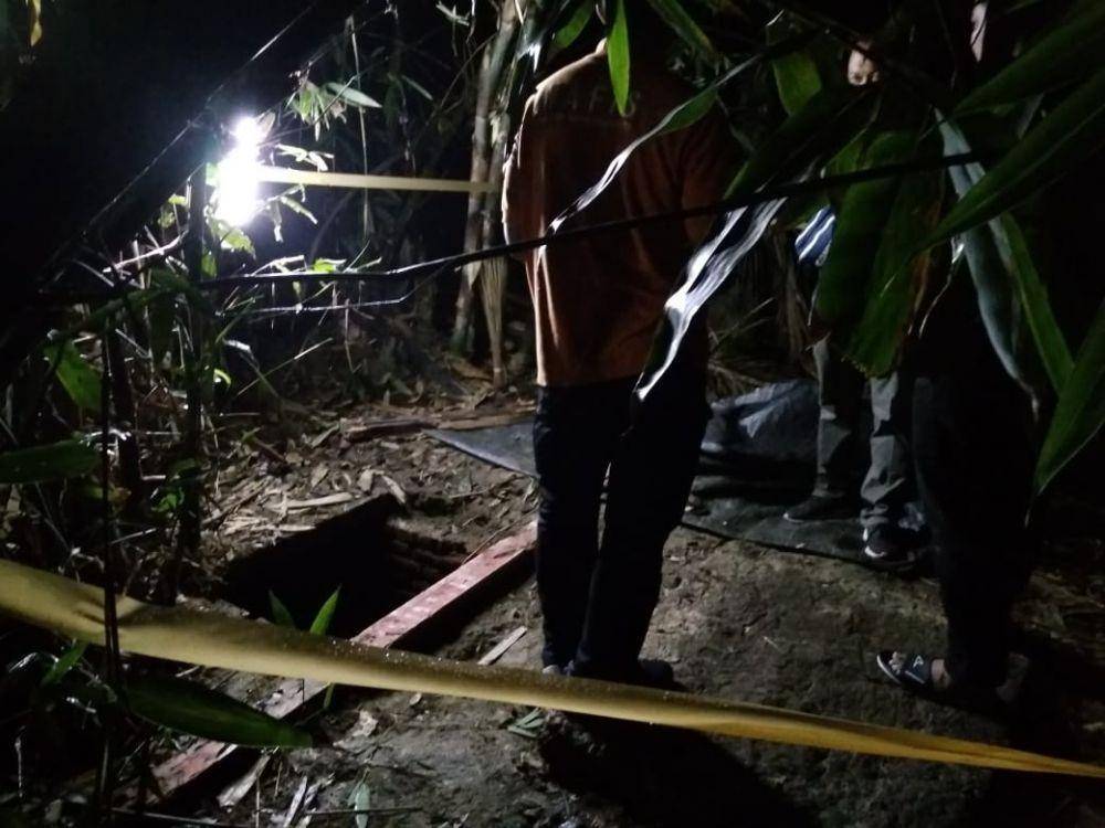 Penemuan mayat dalam septic tank di Bantul. IDN Times/Daruwaskita
