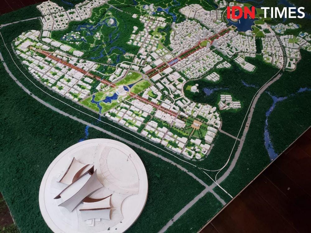 Miniatur desain pemenang sayembara ibu kota negara baru. (IDN Times/Hana Adi Perdana)
