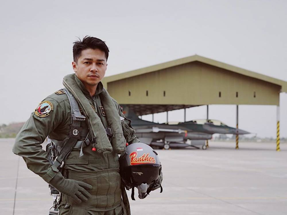 instagram.com/devamahenra
