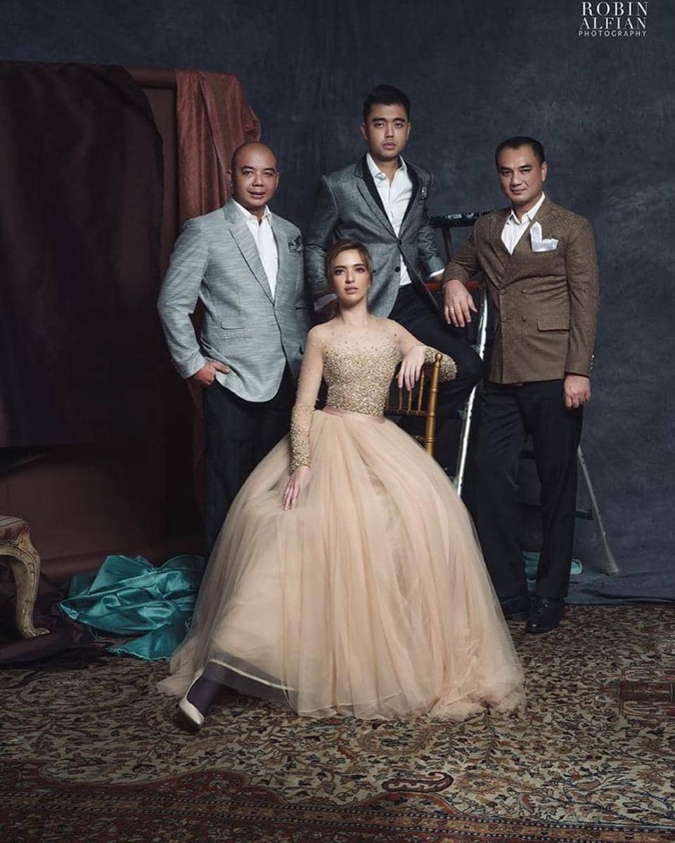 instagram.com/ramadhaniabakrie