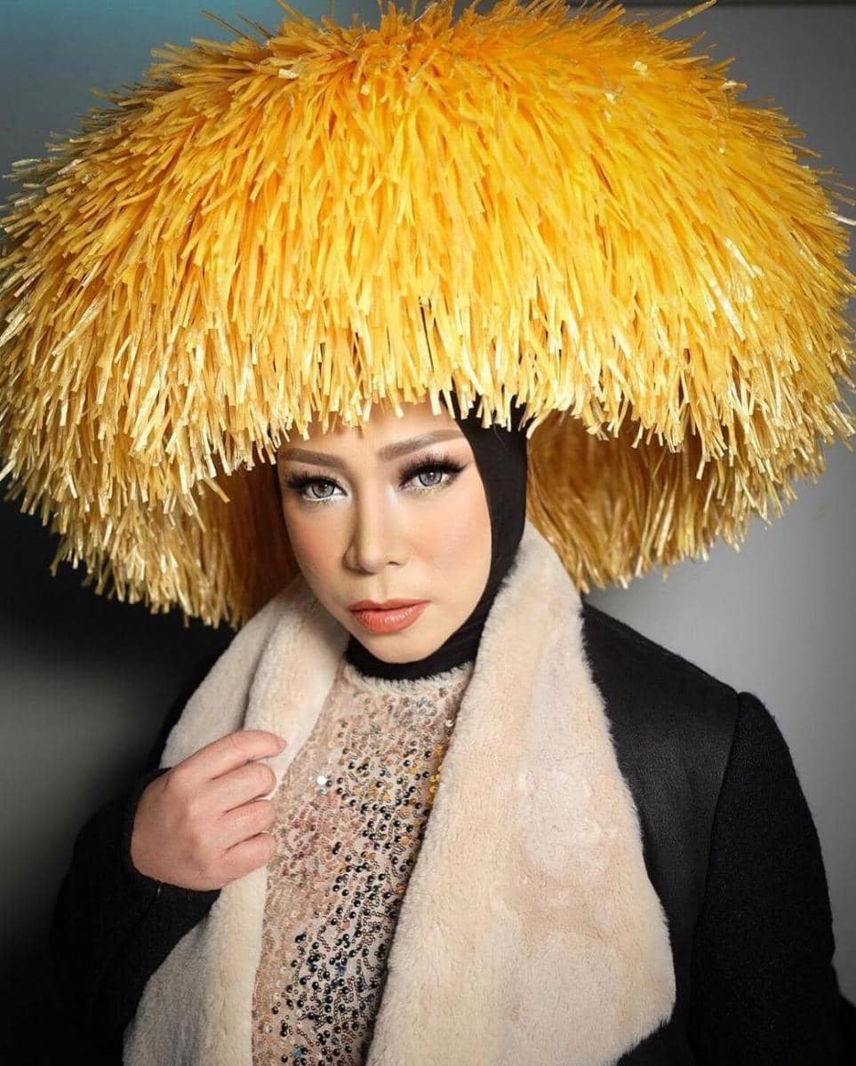 Instagram.com/melly_goeslaw