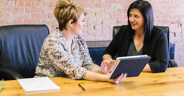 unsplash.com/Amy Hirschi